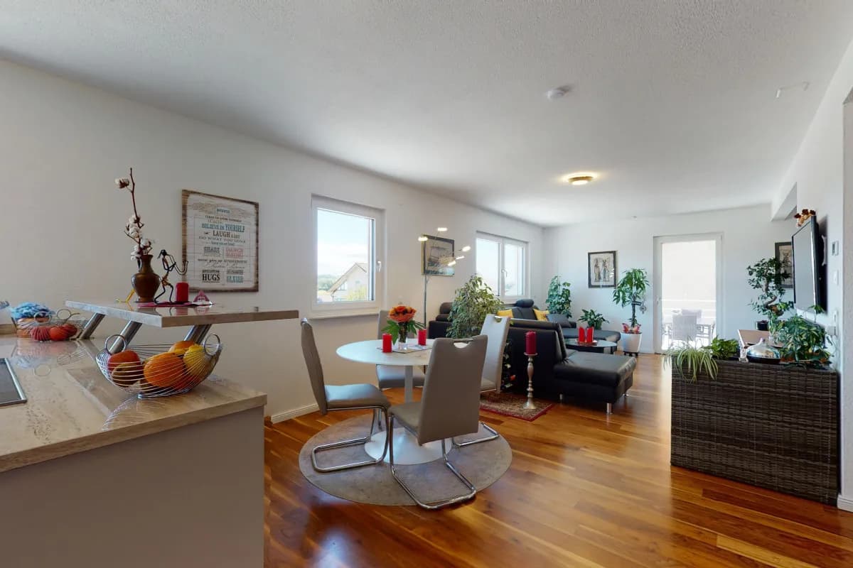 Einfamilien- /Mehrgenerationenhaus mit diversen Nutzungsmöglichkeiten