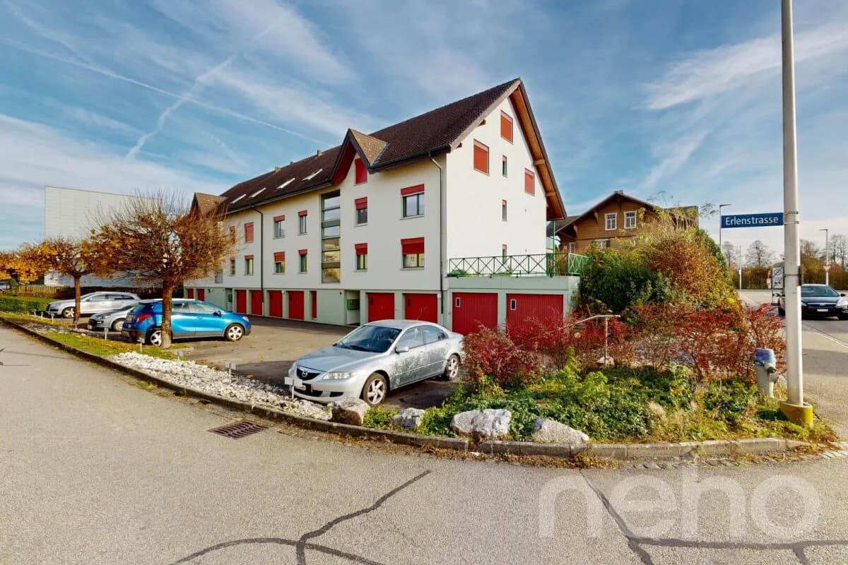 Grosszügige Dachwohnung mit Galerie an zentraler Lage