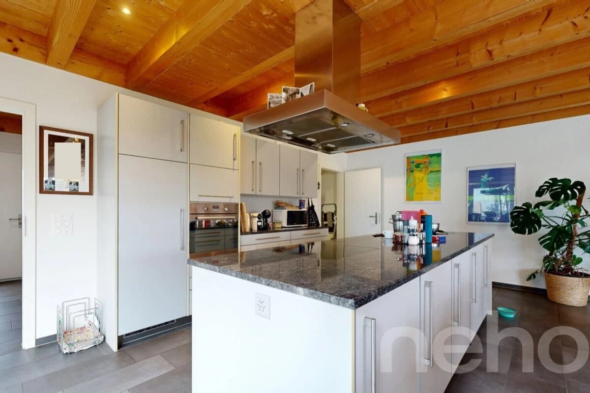 Familientraum mit Bergsicht und Garten im begehrten Thuner Dürrenast