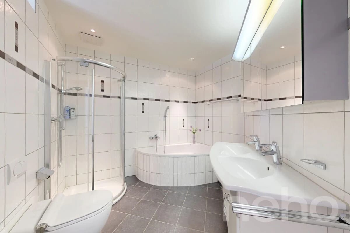 Wohntraum mit Panorama, Wintergarten und Terrasse