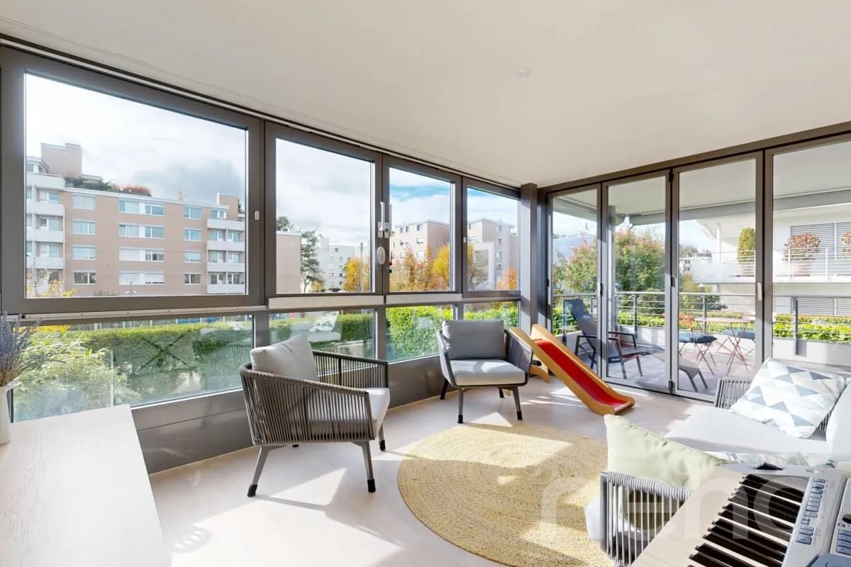 Elegante 4.5-Zimmer-Wohnung in Zumikon