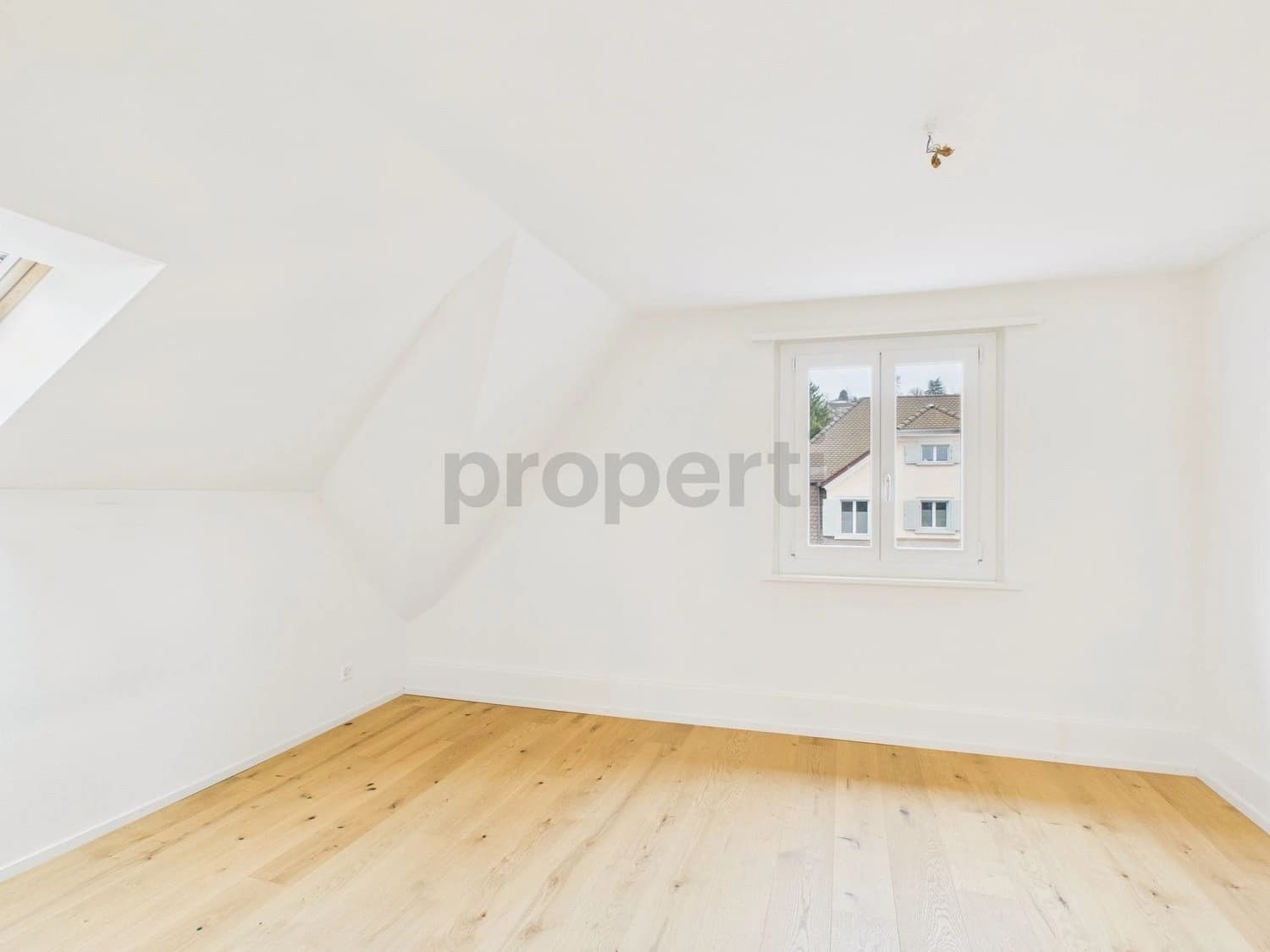 Charmante 3.5-Zimmer-Wohnung mit Balkon in Luzern