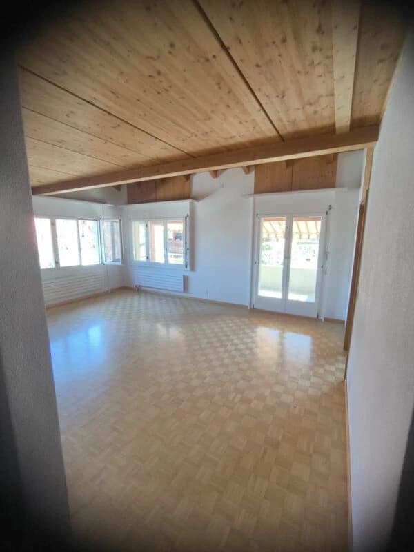 Grosse 4,5Zi mit zusätzlicher Gallerie