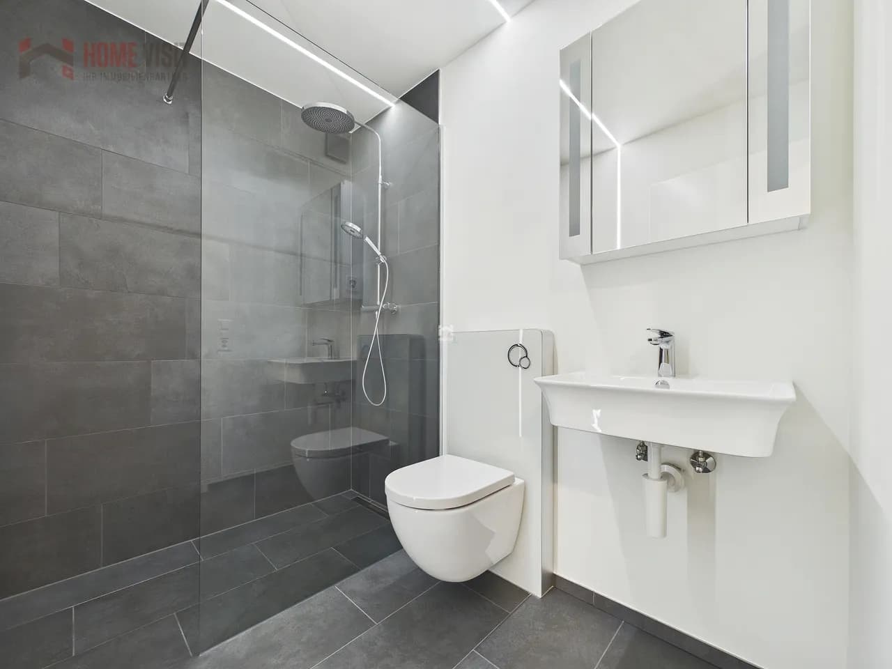 Erstbezug nach Kernsanierung - stilvoll wohnen in Zunzgen