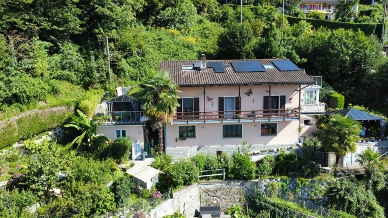 Grosszügiges Haus an idyllischer Lage