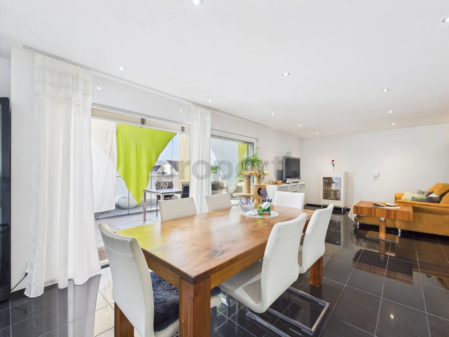 Exklusive 3.5-Zimmer-Wohnung mit fantastischem Ausblick in Widnau