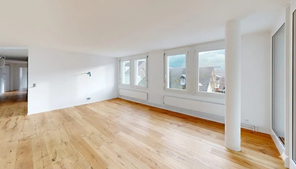 4.5-Zimmer-Wohnung mit Loggia in Langnau