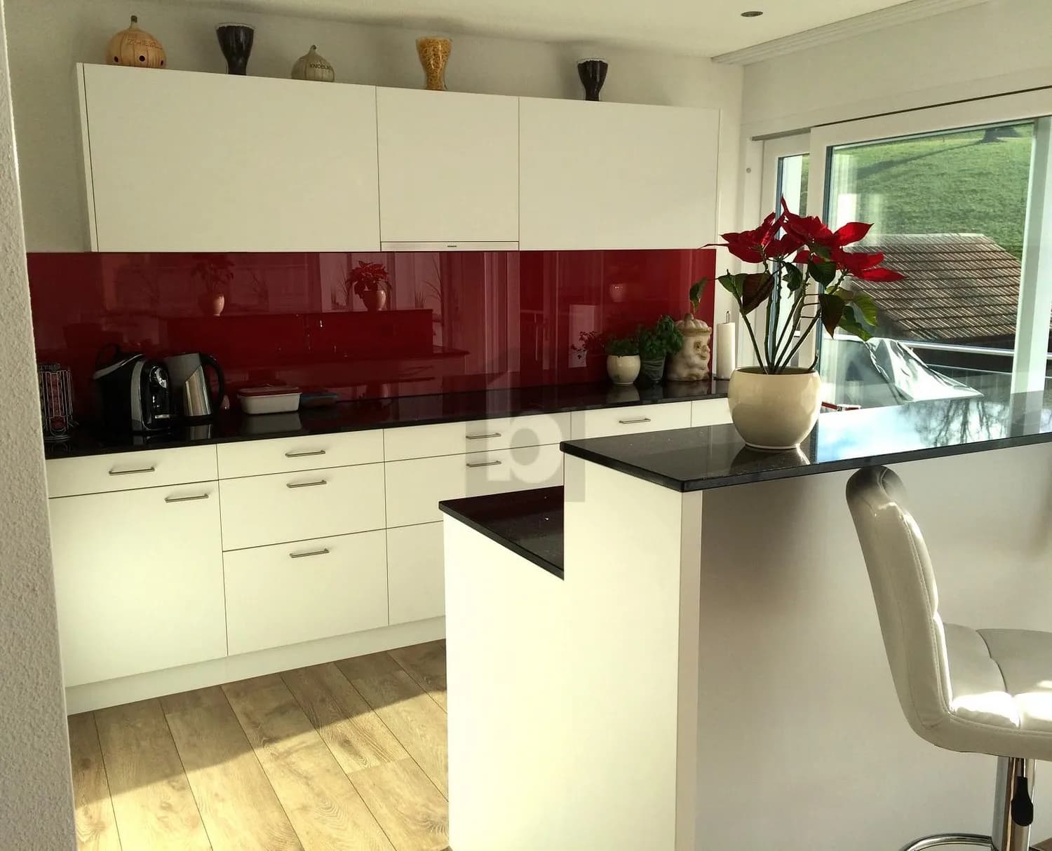 AN RUHIGER LAGE MIT GROSSER TERRASSE