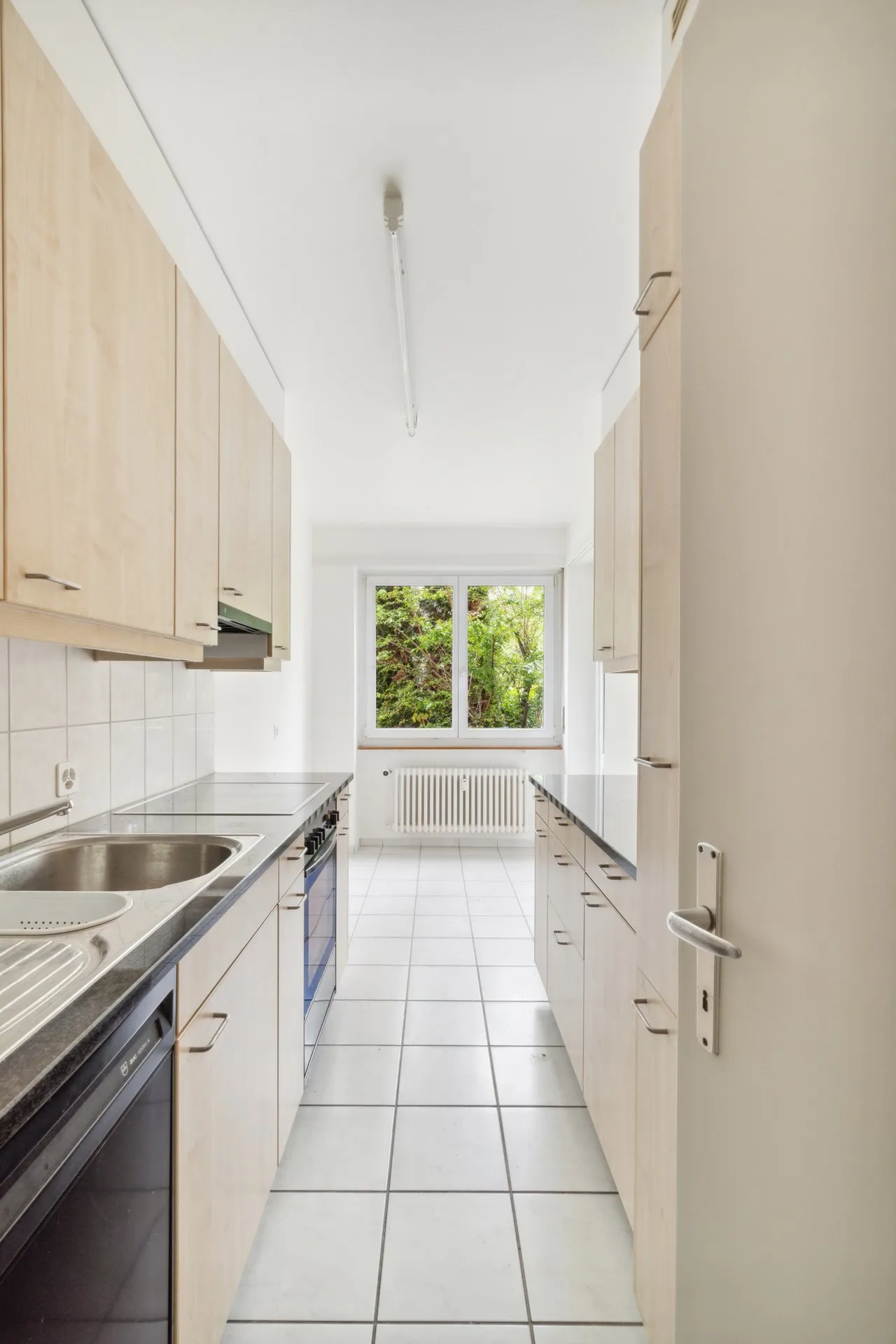 Freundliche helle Wohnung in Riehen