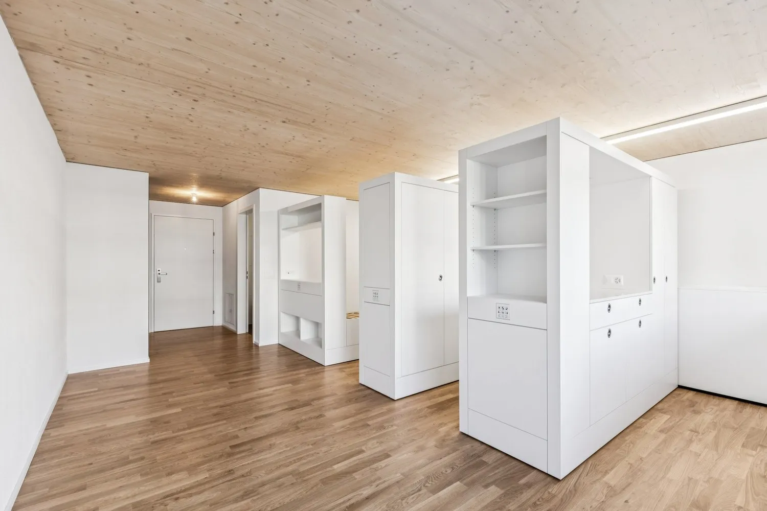 MOVEment - Wohnung per Knopfdruck einrichten