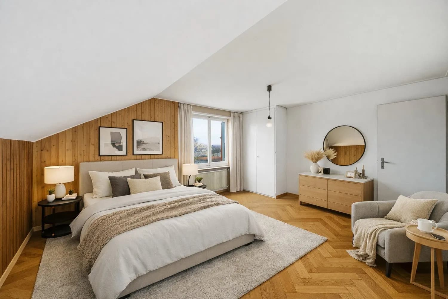 CHARMANTES 5.5-ZIMMER-EINFAMILIENHAUS IN RUHIGEM WOHNQUARTIER VON PIETERLEN.