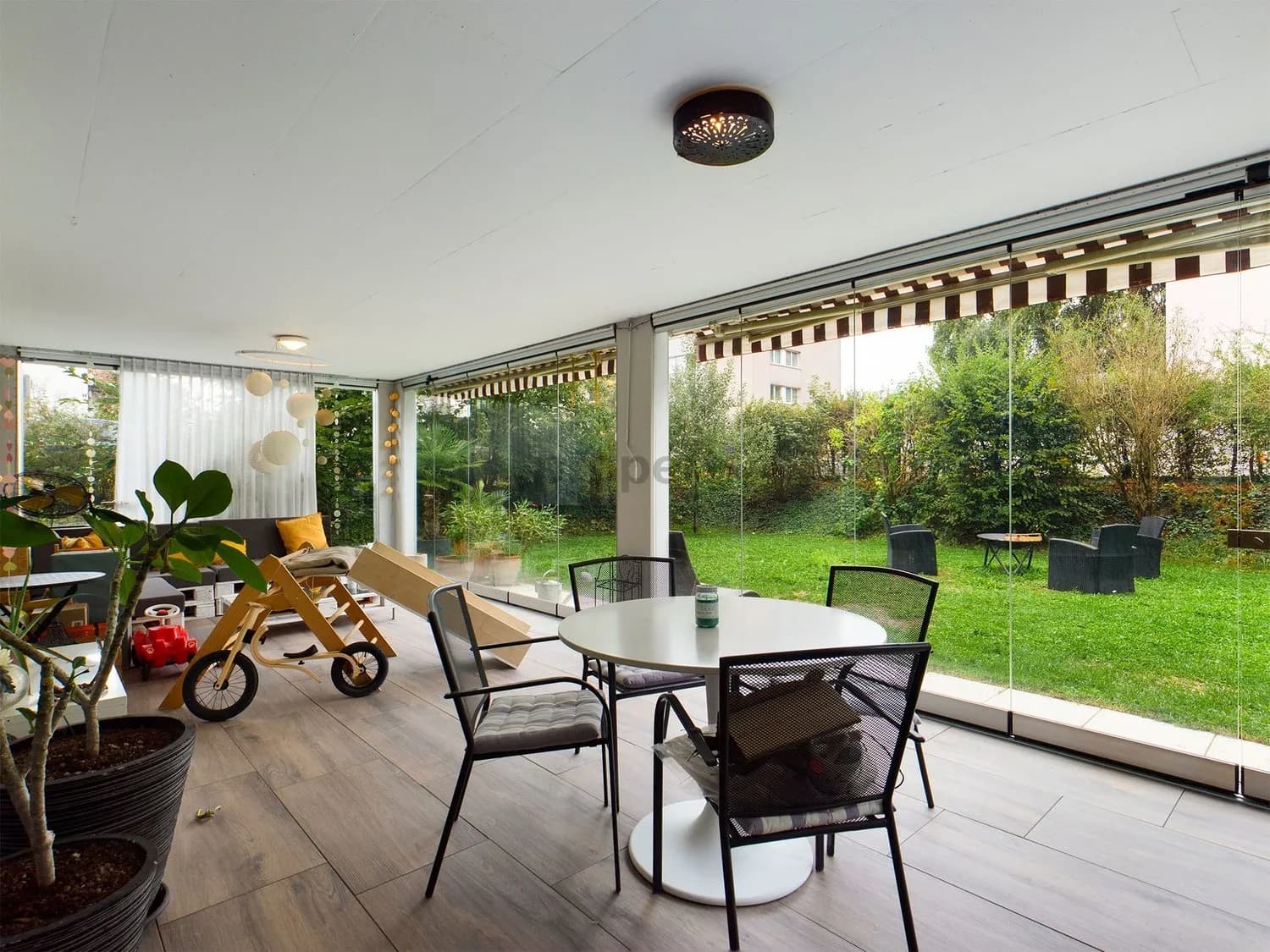 Grosszügige 4.5-Zimmer-Gartenwohnung in Schaffhausen