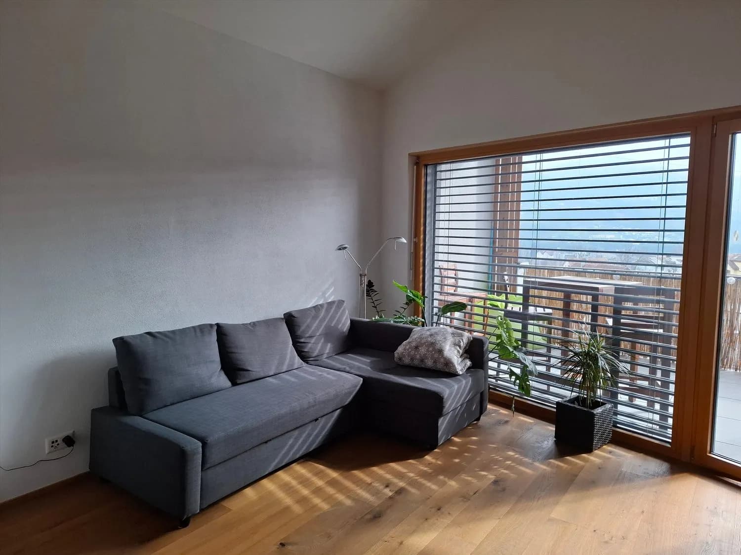 Moderne Wohnung im Grünen