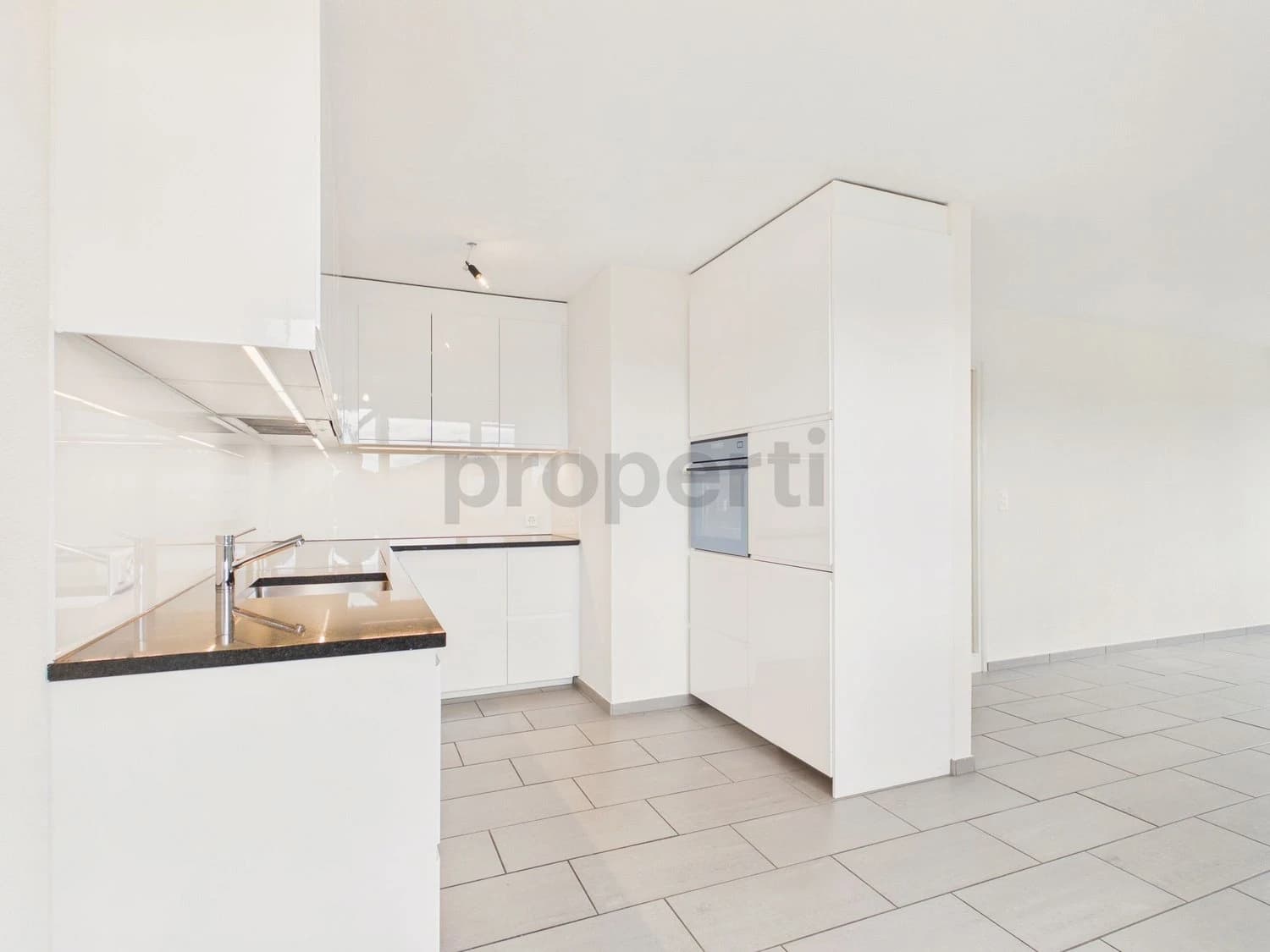 Helle 4.5-Zimmer-Wohnung mit grossem Balkon in Trimbach