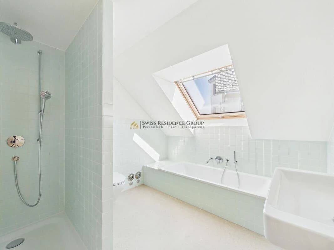 Traumhafte Maisonettewohnung mit Balkon und Doppelgarage