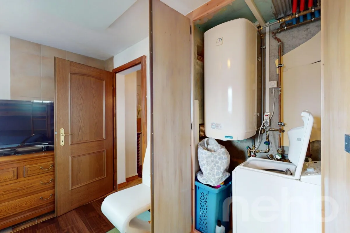 Superbe Chalet avec Terrain à Unterbäch (VS)