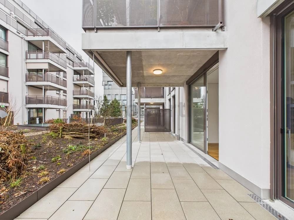 Moderne 2.5-Zimmer-Wohnung mit Balkon, Basel