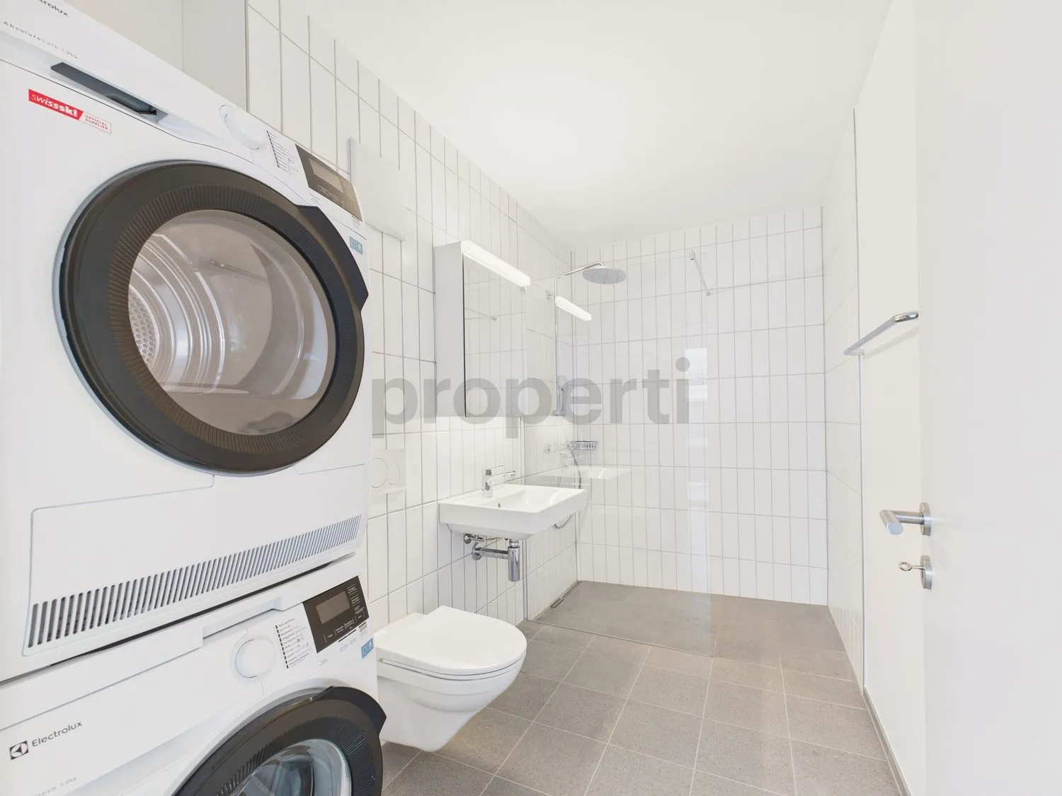 Moderne 3.5-Zimmer-Attikawohnung in Basel