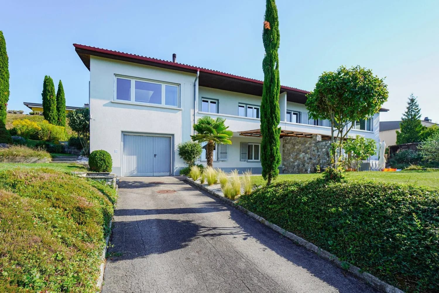 GROSSZÜGIG LEBEN MIT BLICK AUFS SEELAND