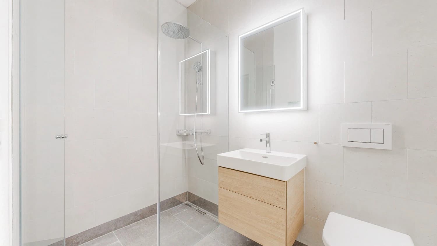 Brandneue Wohnung mit Weitblick im PilatHuus!