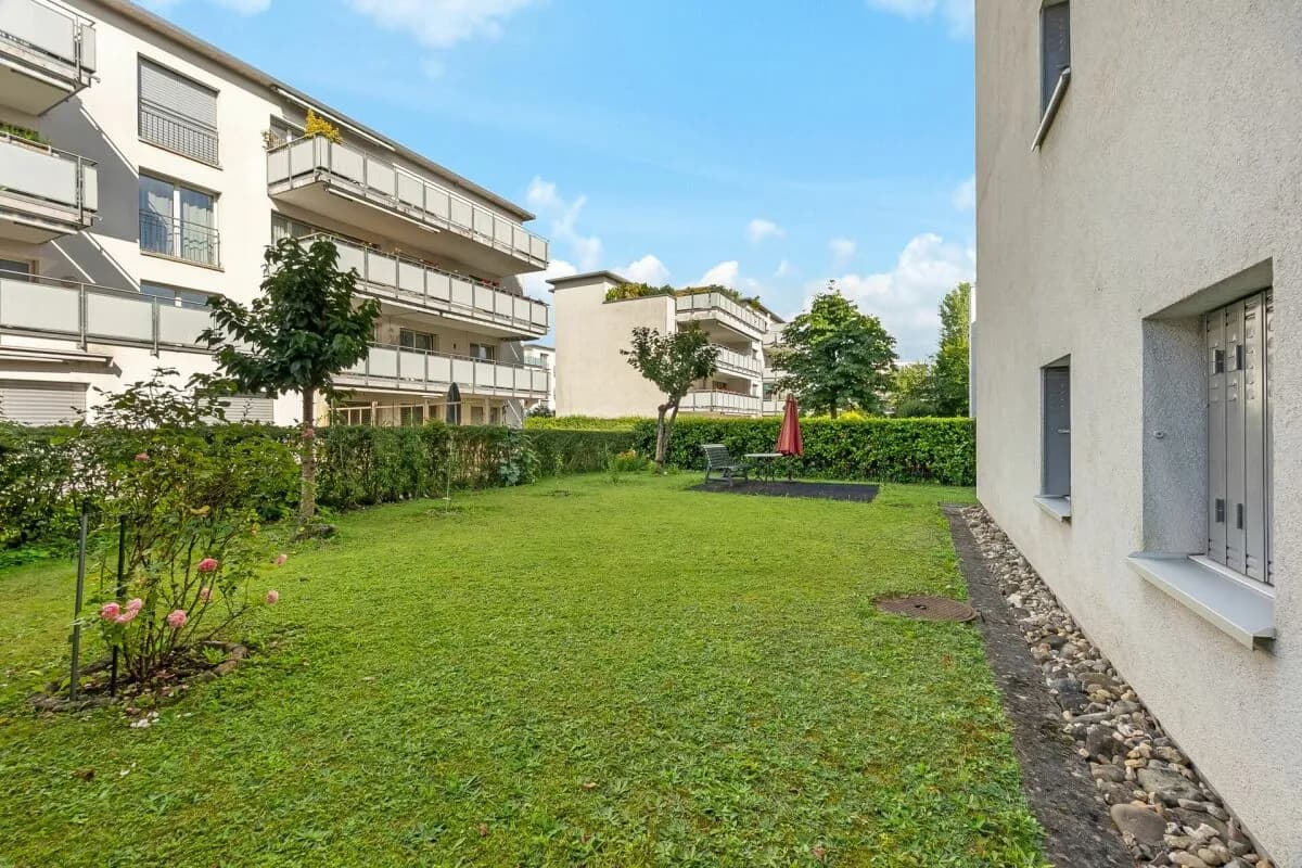 Zentral gelegene Familienwohnung mit zwei Balkonen