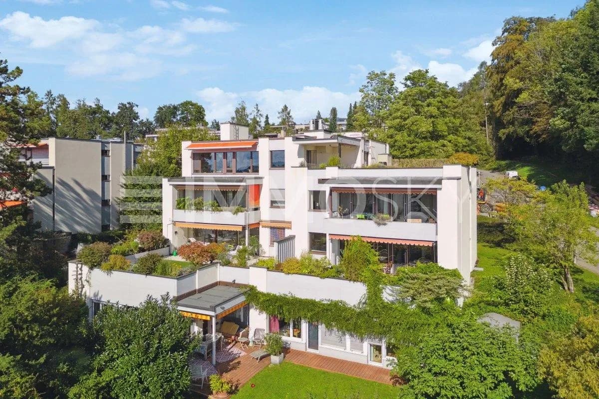 Sonnige Ruheoase im Grünen – perfekt für anspruchsvolles Wohnen