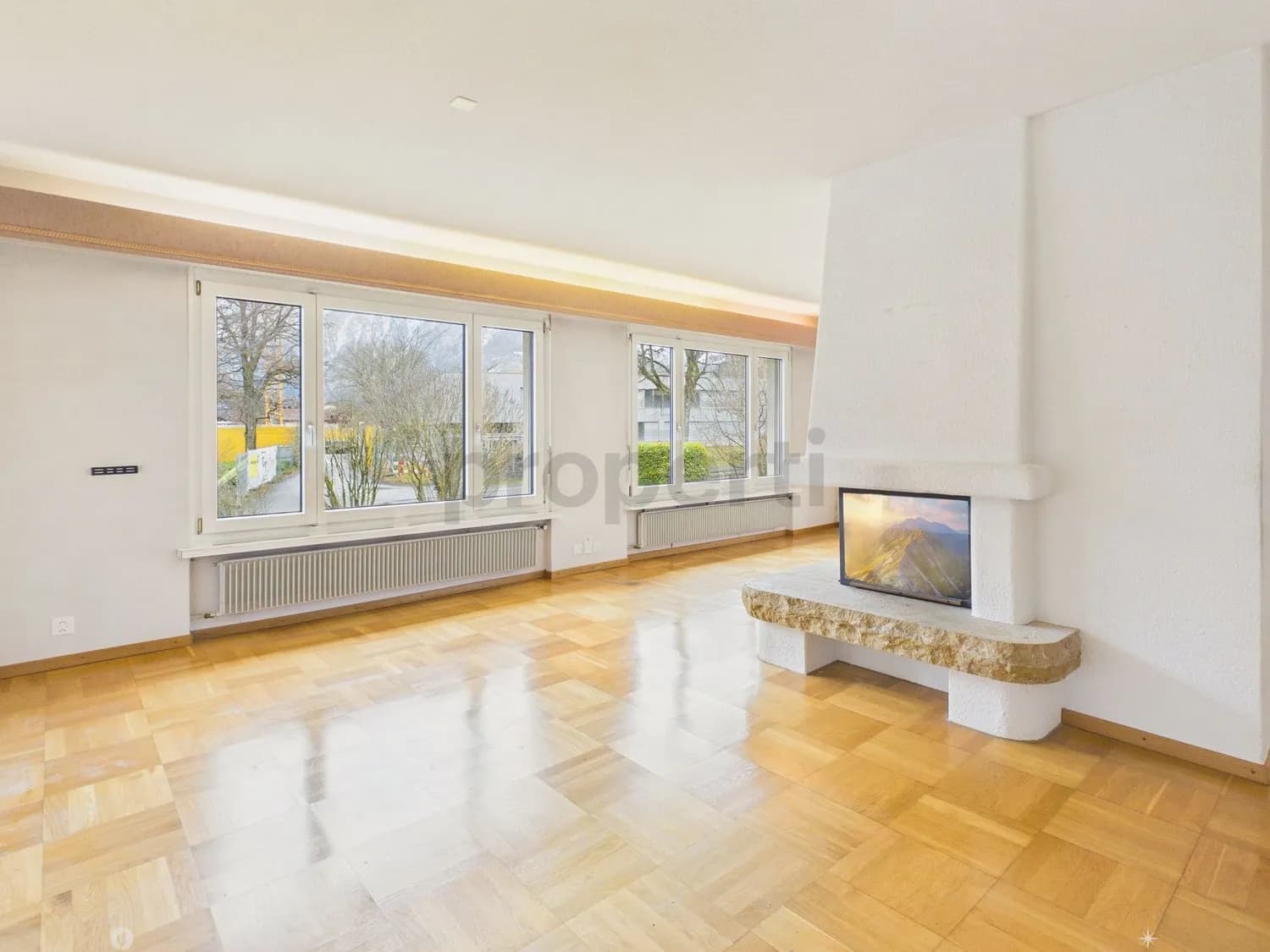 5.5-Zimmer-Einfamilienhaus mit praktischem Parkplatz, Interlaken