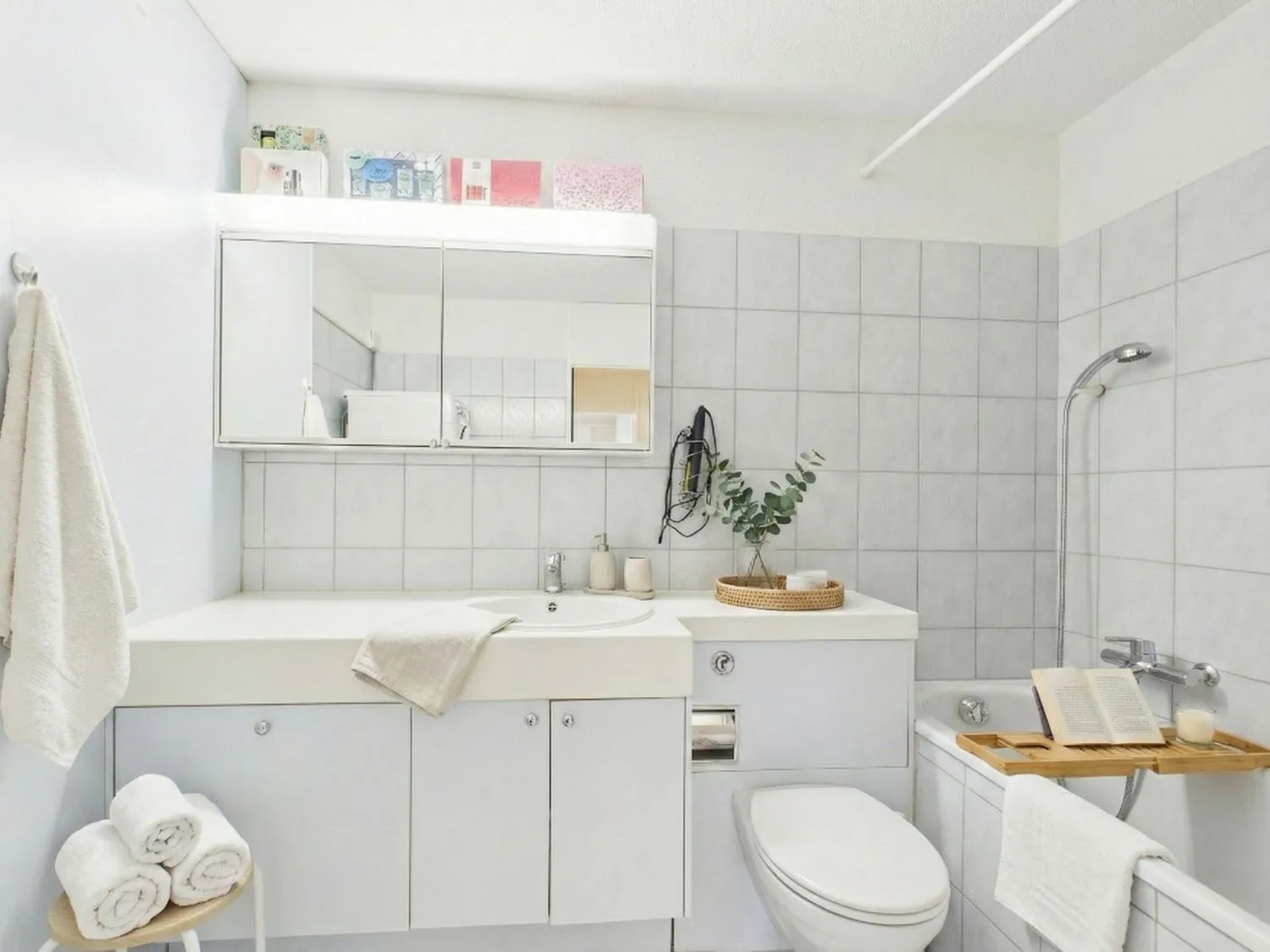 Grosszuegige 5-Zimmer-Wohnung mit Balkon in Affoltern am Albis