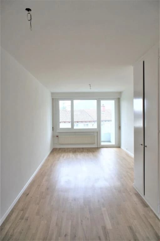 Top moderne Wohnung mit Balkon an idealer Lage!