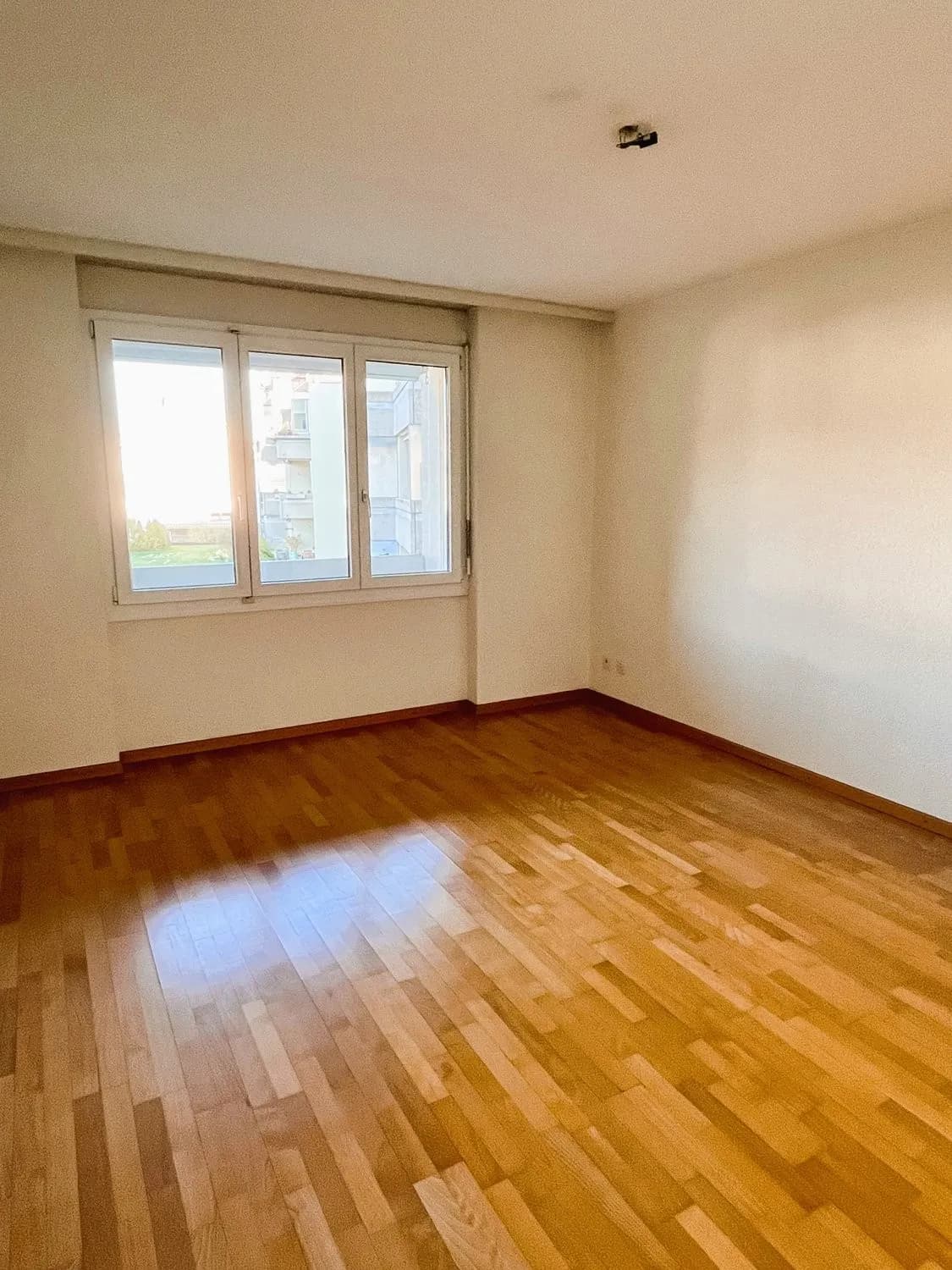 2.5-Zimmerwohnung an Toplage beim Thunersee