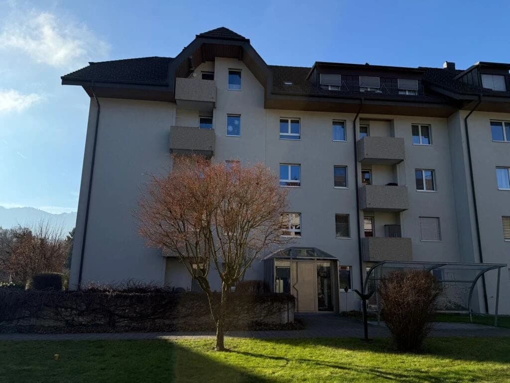 Grosszügige 5.5-Zimmer-Wohnung mit 3 Balkonen in Thun