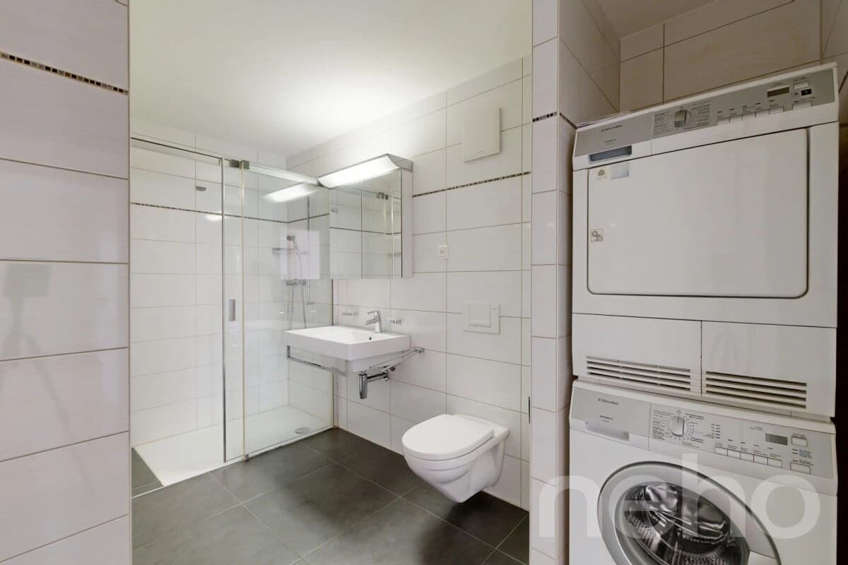 Bel appartement lumineux avec vue sur le lac !