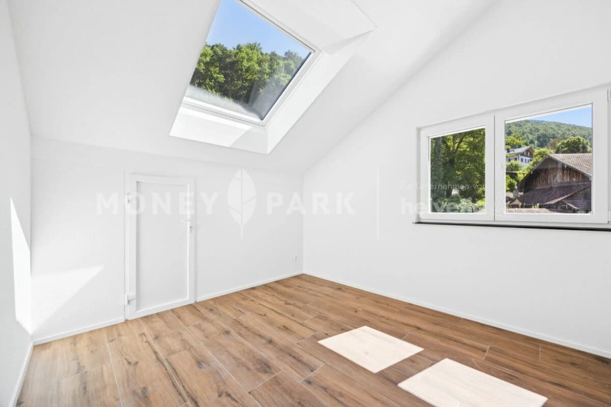 Moderne 5.5-Zimmer-Maisonettewohnung - sonnig, ruhig und familienfreundlich in Oberdorf