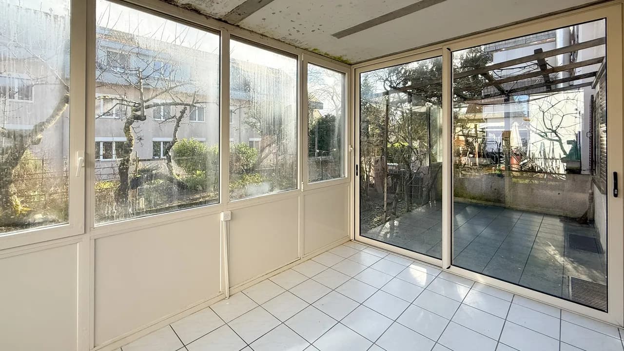 3-Zi. Parterre Wohnung mit Privatgartenteil