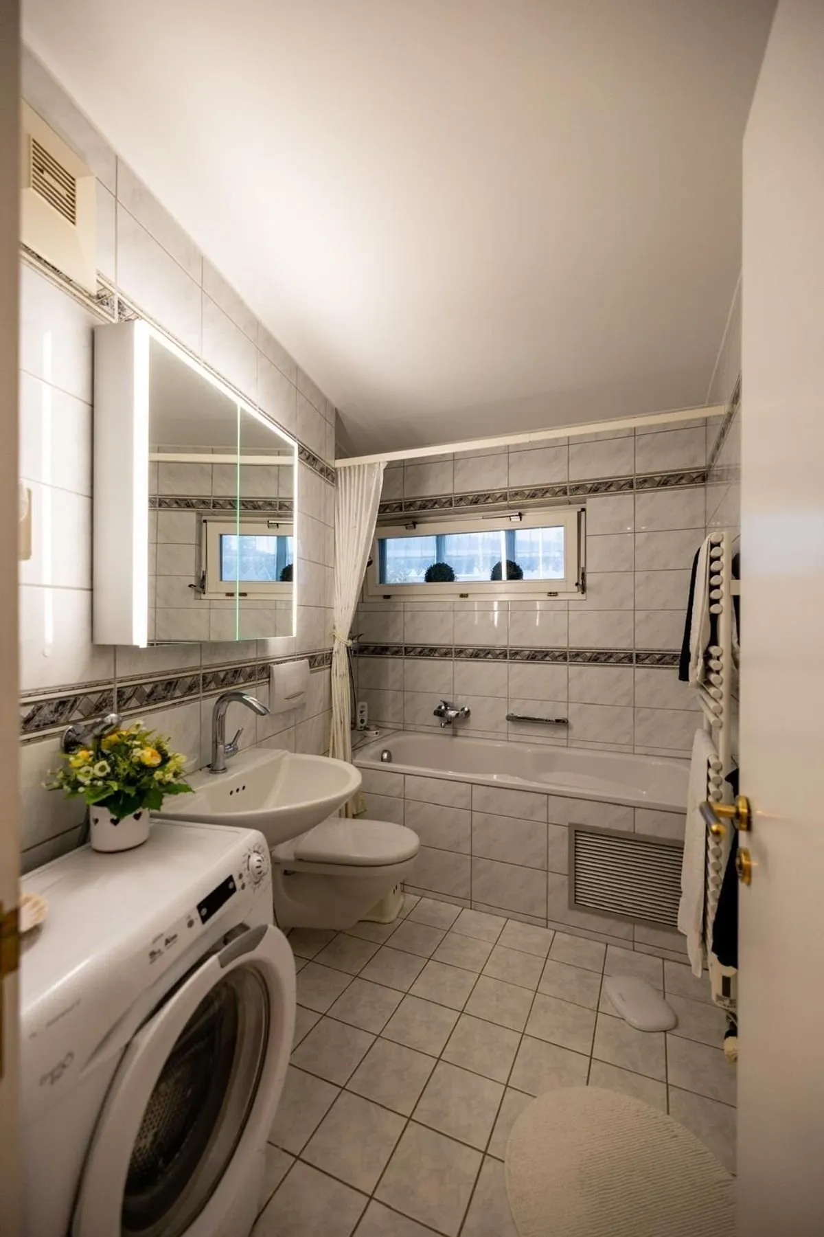 Originelle Maisonette mit unverbaubarer Aussicht