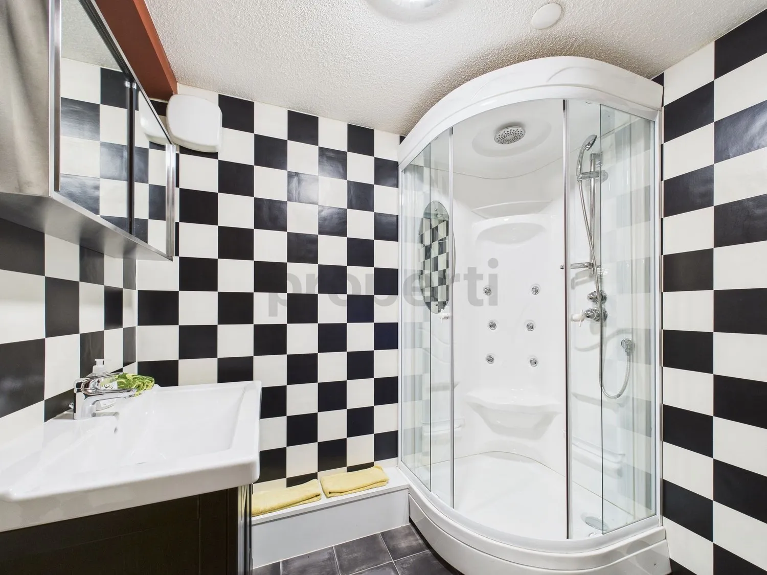 Heidi-Guesthouse "Sternen"  Wo alpine Magie auf Investment-Potenzial trifft