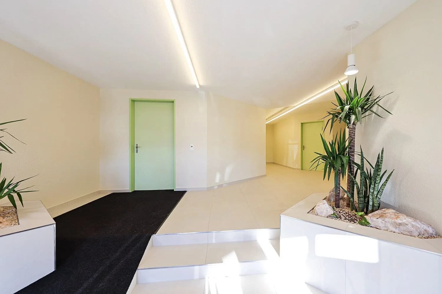 Eleganz, Ruhe und prächtige Bergsicht