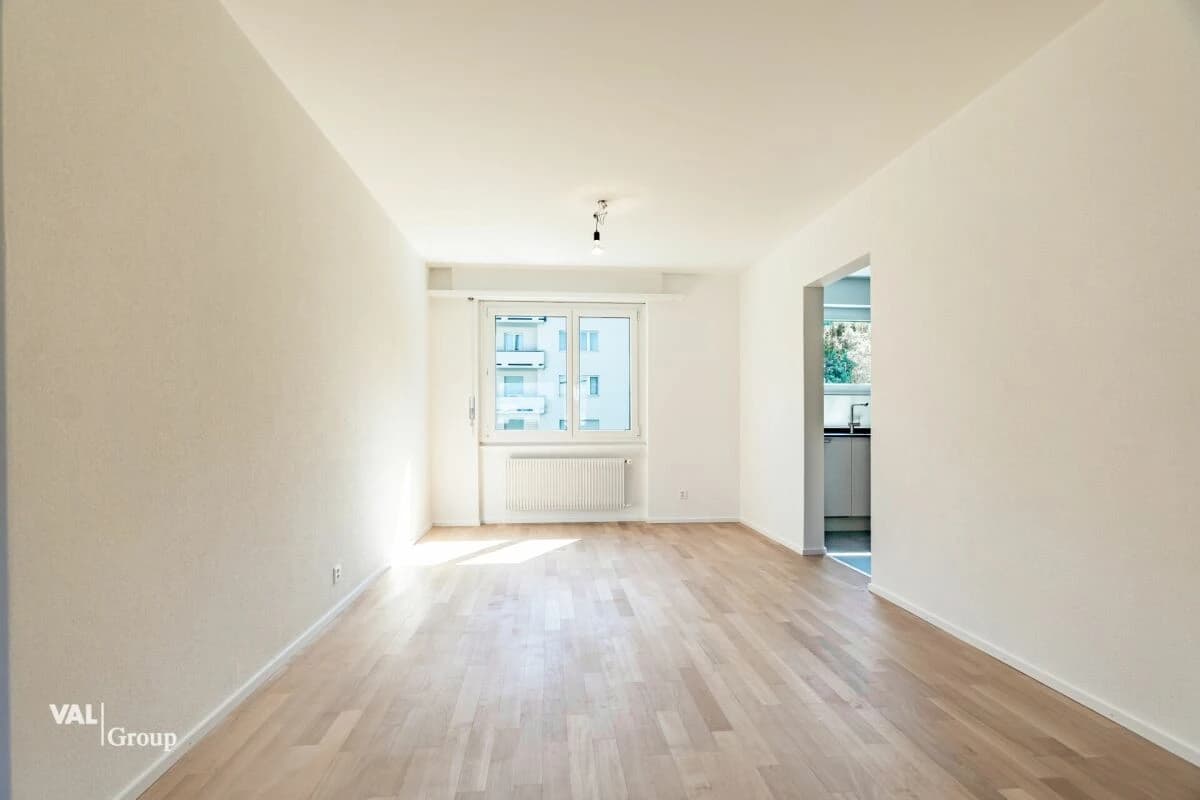 Lichtdurchflutete Wohnung mit Talsicht in familienfreundlichem Quartier