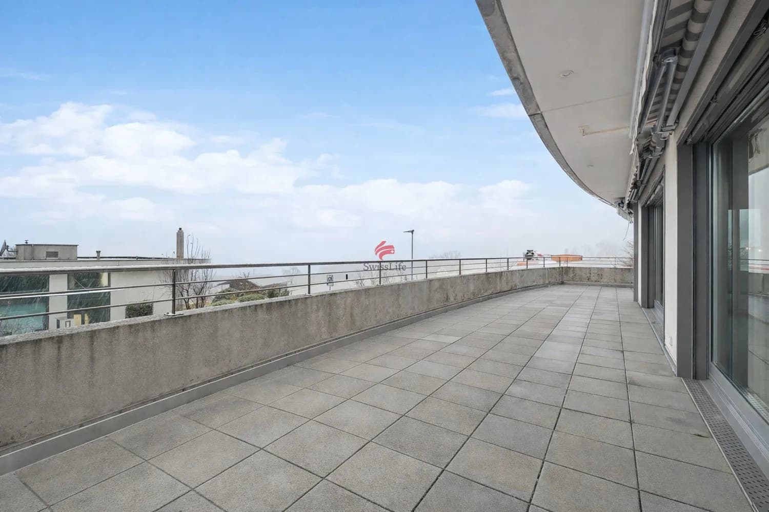 Exklusive Terrassenwohnung mit 70 m² Sonnenoase