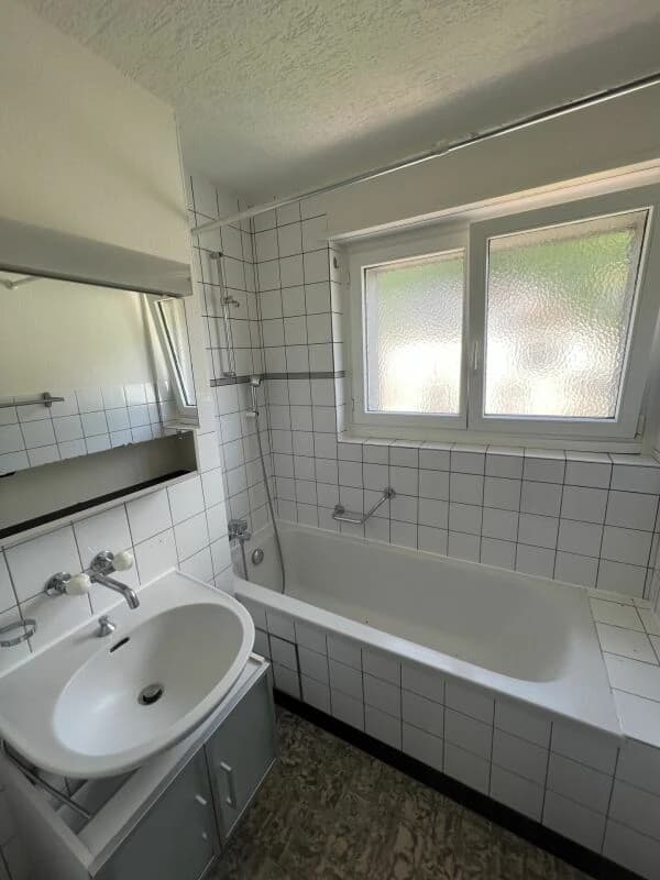 4.5 ZWG im 3.OG in Grellingen