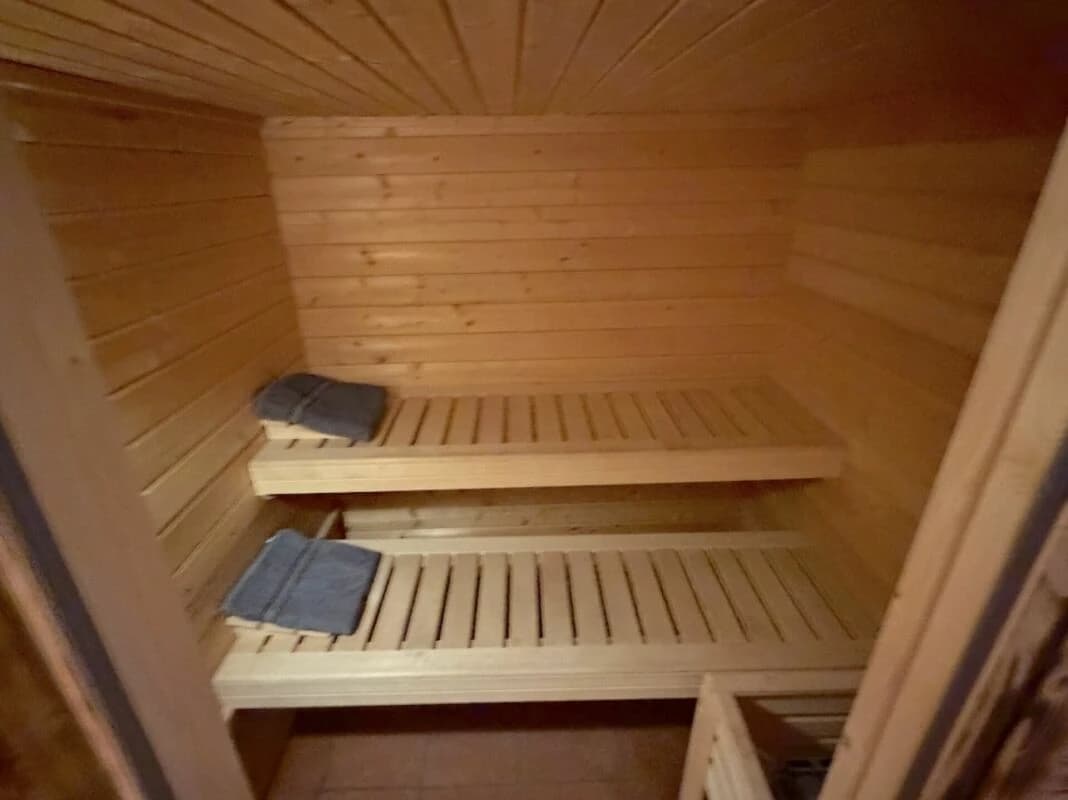 Schönes Gasthaus mit Wohnung und Gäste Wellness Zimmer zu verkaufen