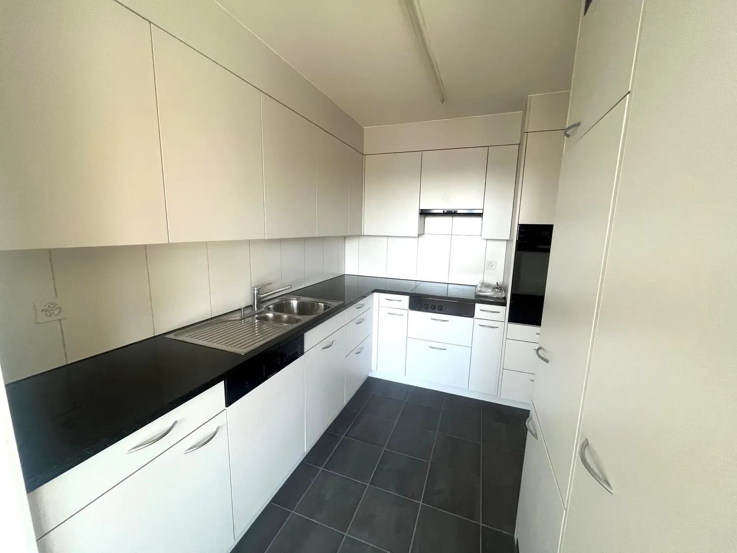 Grosszügige Wohnung mit schönem Südbalkon