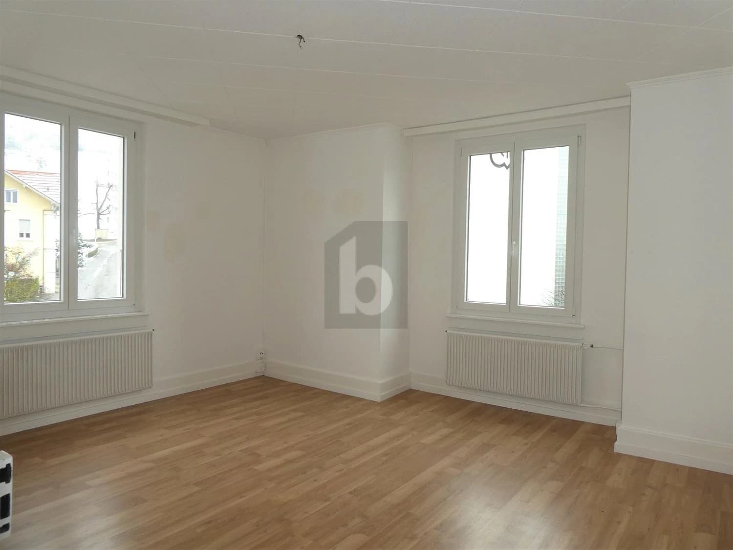 CHARMANTES ALTBAUJUWEL IN ZENTRALER LAGE