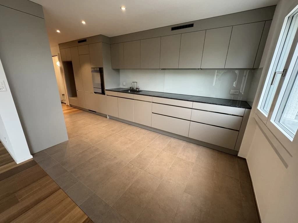 Frisch renovierte und helle Wohnung