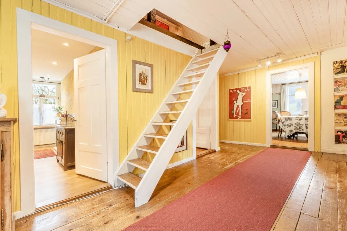 Historisches Juwel: 7-Zimmer-Einfamilienhaus mit vielseitigem Raumangebot