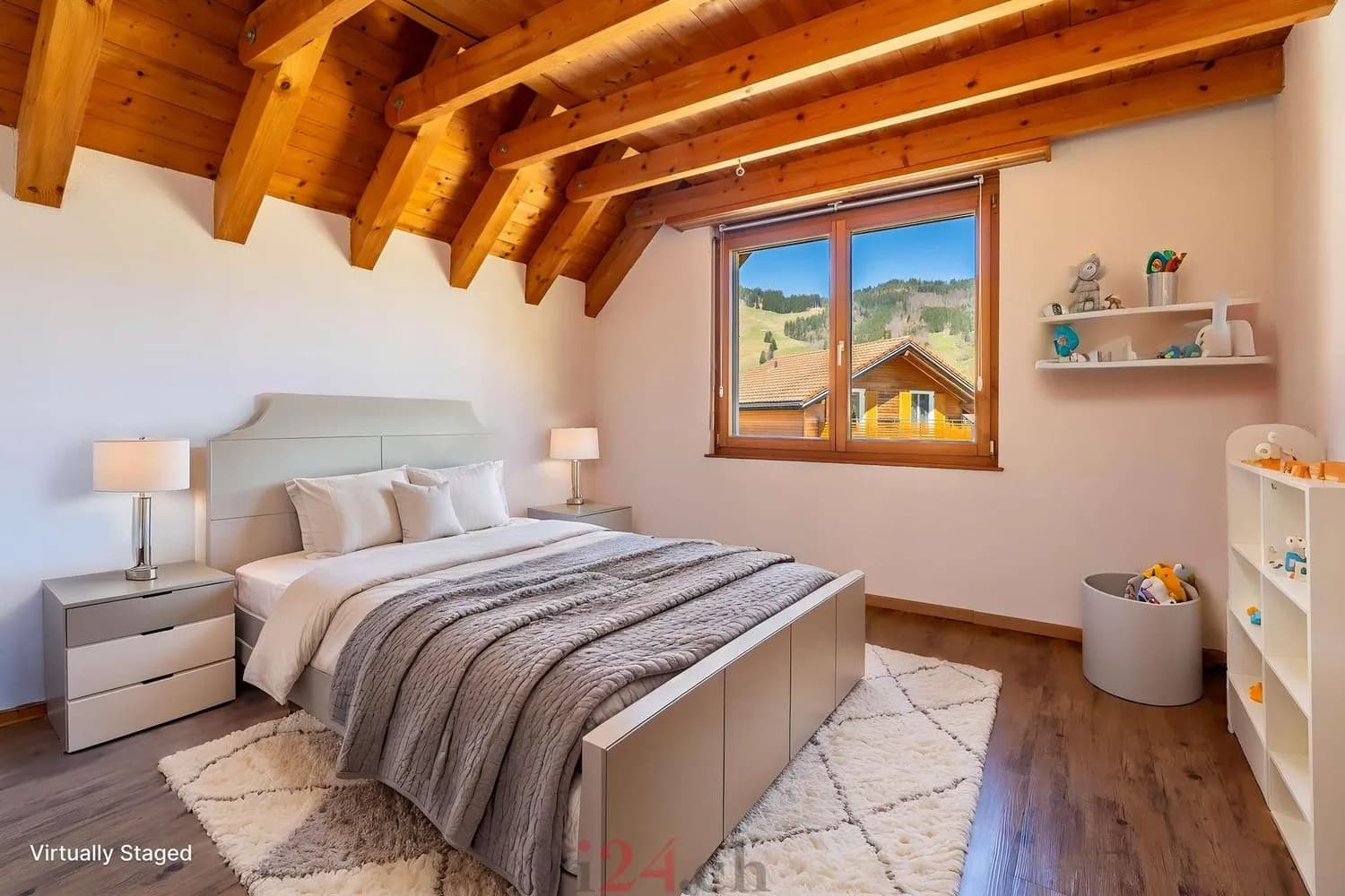 6.5 Zi-Doppeleinfamilienhaus mit Einliegerwohnung