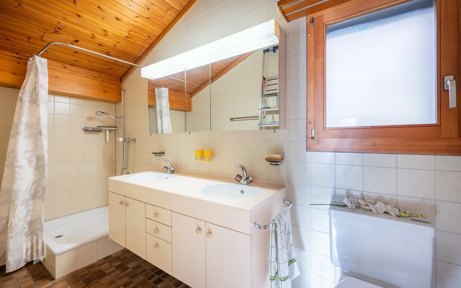 ImmoWyss -  Ferienparadies mit Sicht auf See und Berge in Merligen