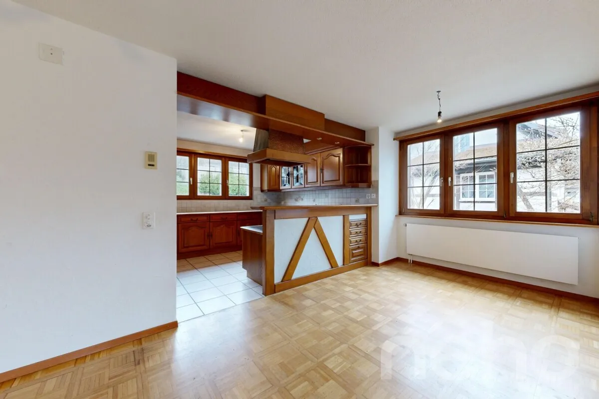 6.5-Zimmer-Doppeleinfamilienhaus mit Einliegerwohnung