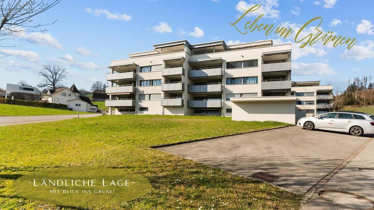 Attraktive 5.5-Zimmer-Wohnung mit wunderschönem Blick ins Grüne