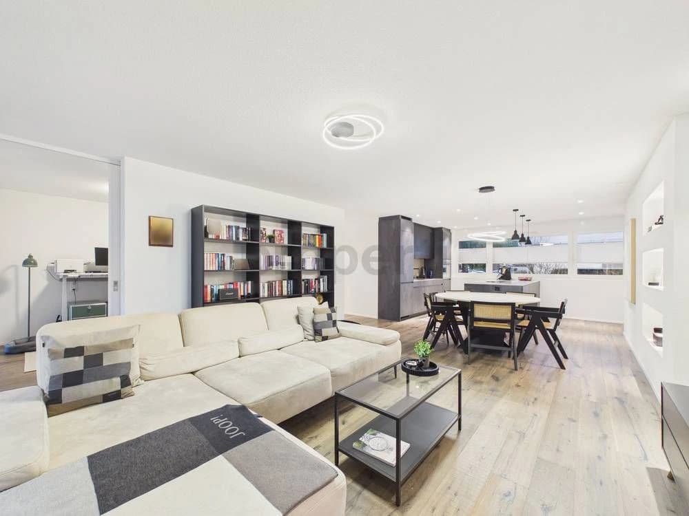 Modernes 5.5-Zimmer-Apartment, Walenstadt